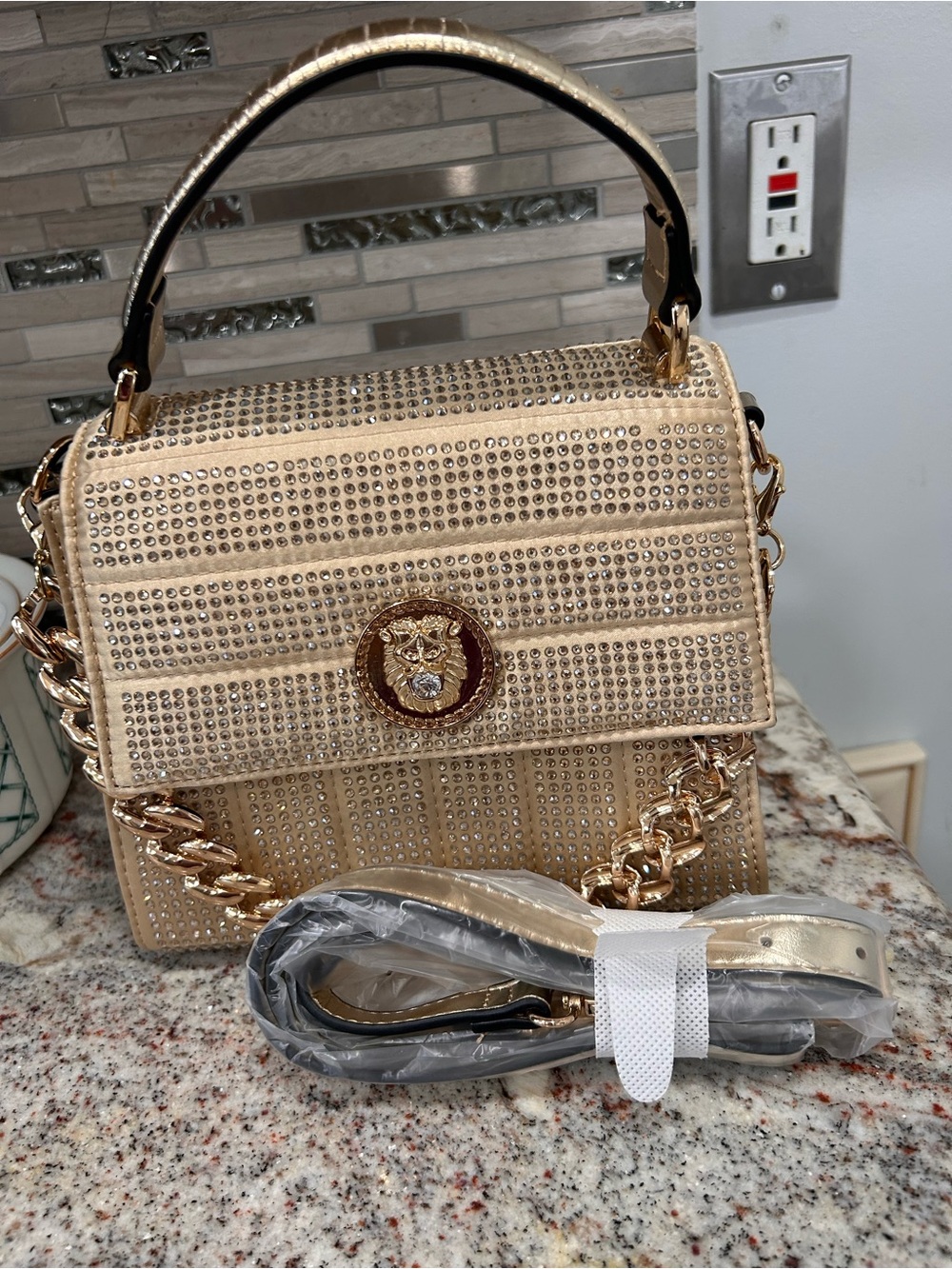 Aldo Gold Rhinestone Top-Handle Crossbody Bag/ very rare - Picture 2 of 8